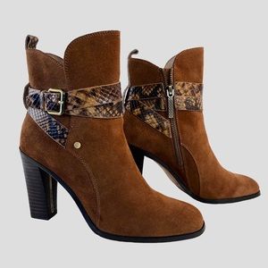 Donald J Pliner Oli Suede Leather Nutmeg Brown Snake Skin Buckle Detail Sz 6.5